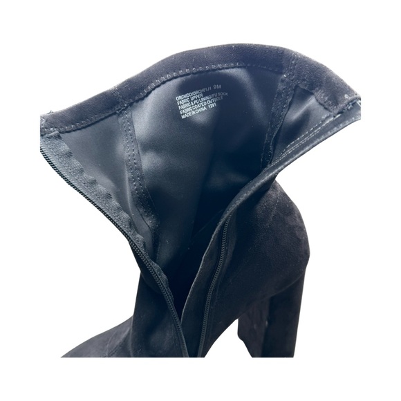 Madden Girl Platform Bootie Black Suede Size 9 - Picture 8 of 11